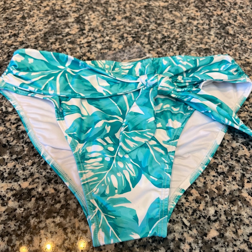 NWT Kenny flowers bikini